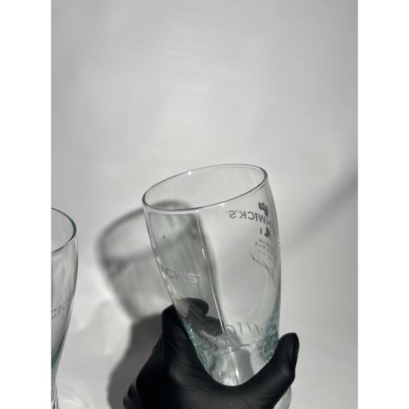 Set Of 2 Smithwicks Superior Irish Ale Pint Beer Glasses Clear 20oz 3D Embossed - Picture 10 of 11